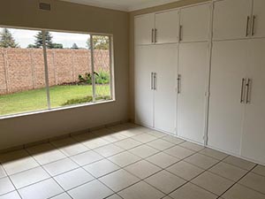 House to Rent in Farrarmere | Occupation 1 May 2024